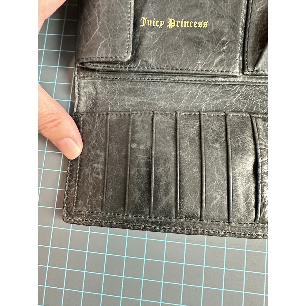 Juicy Couture Clutch Wallet in Slate Gold Soft Distressed Leather Vintage Y2K - Picture 7 of 12